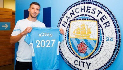 必赢官网-迪亚斯加盟仅一季便获新约 曼城涨薪犒赏后防基石